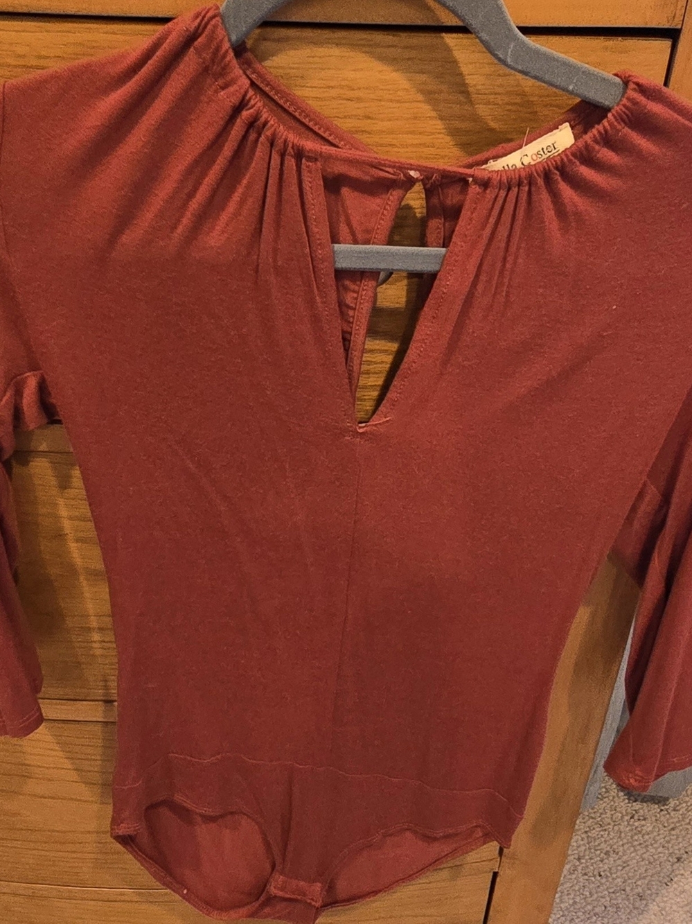 Bella Coster Burgundy V-Neck Long Sleeve Top, Keyhole Front And Back, S